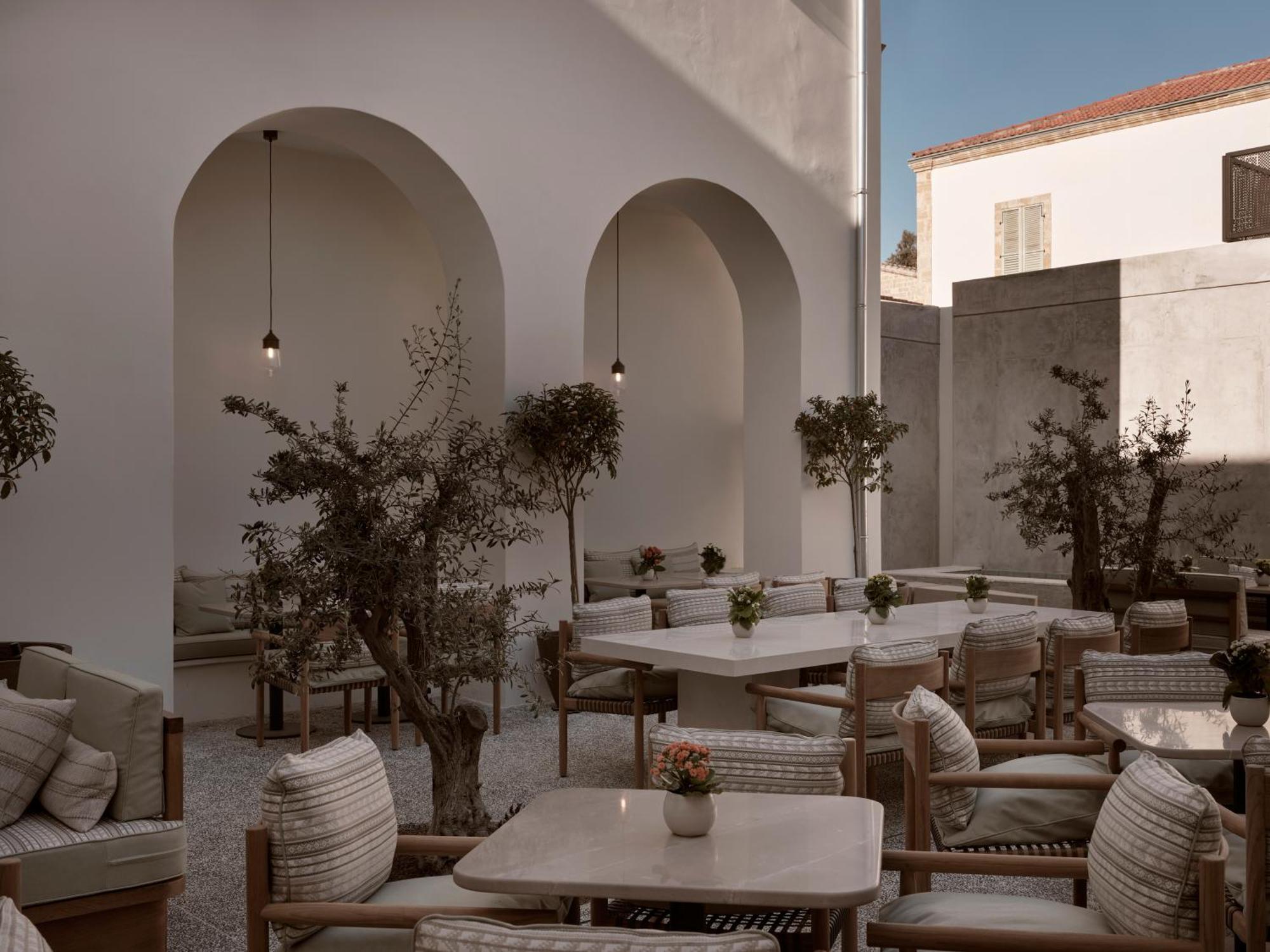 Amyth Of Nicosia Hotel Exterior photo