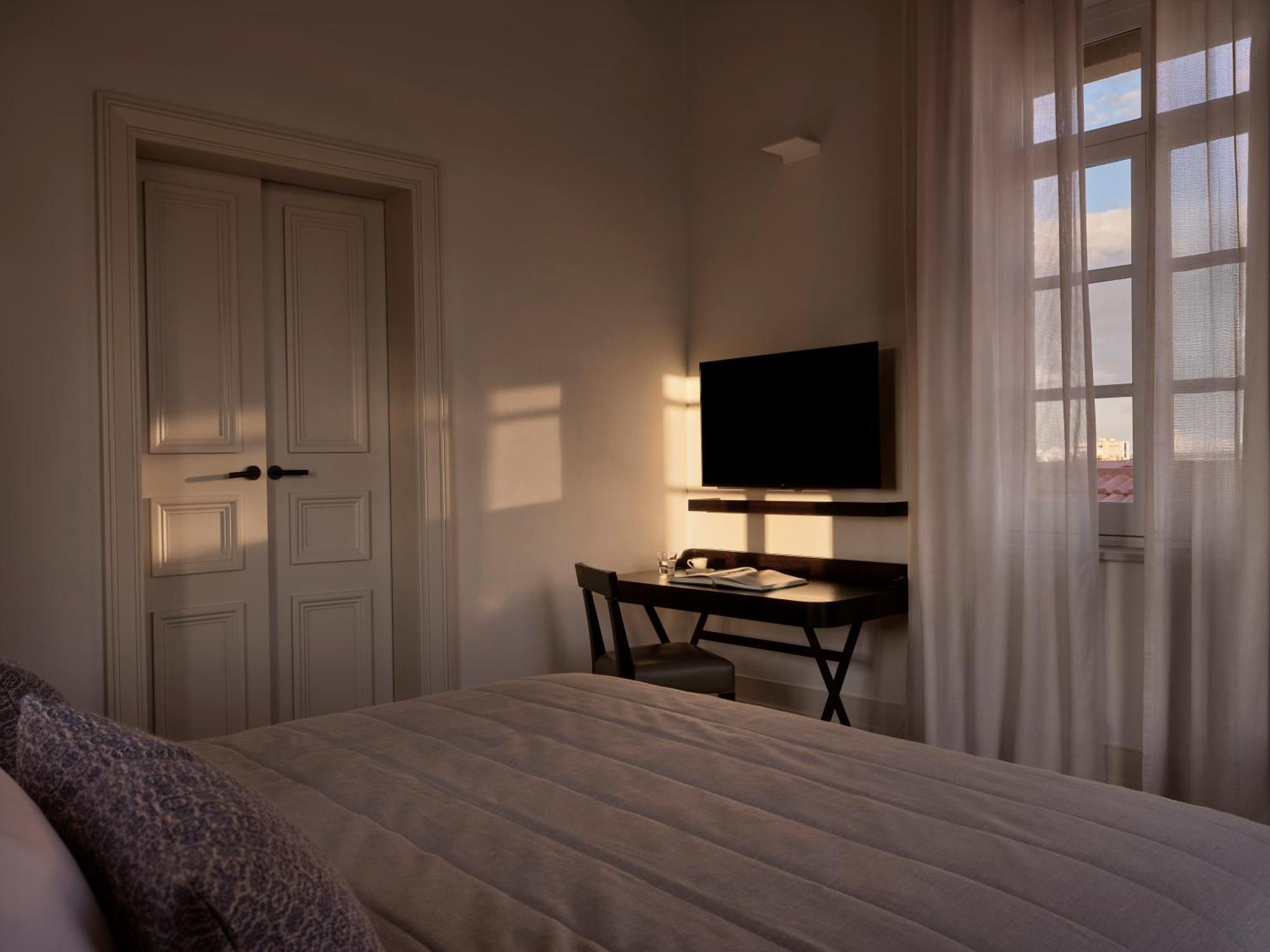 Amyth Of Nicosia Hotel Exterior photo