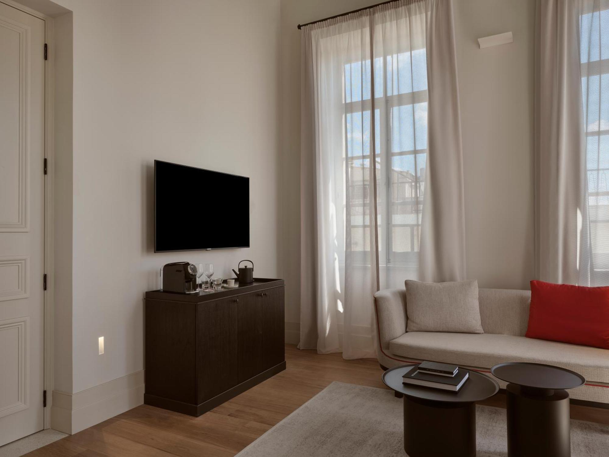 Amyth Of Nicosia Hotel Exterior photo